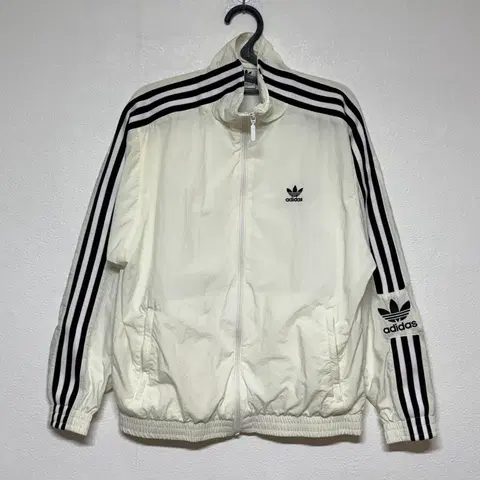 아다디스 오리지널 바람막이 집업 XS