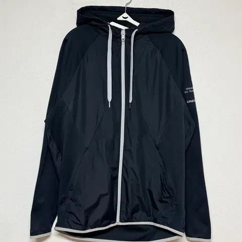 언더아머 후드집업 M