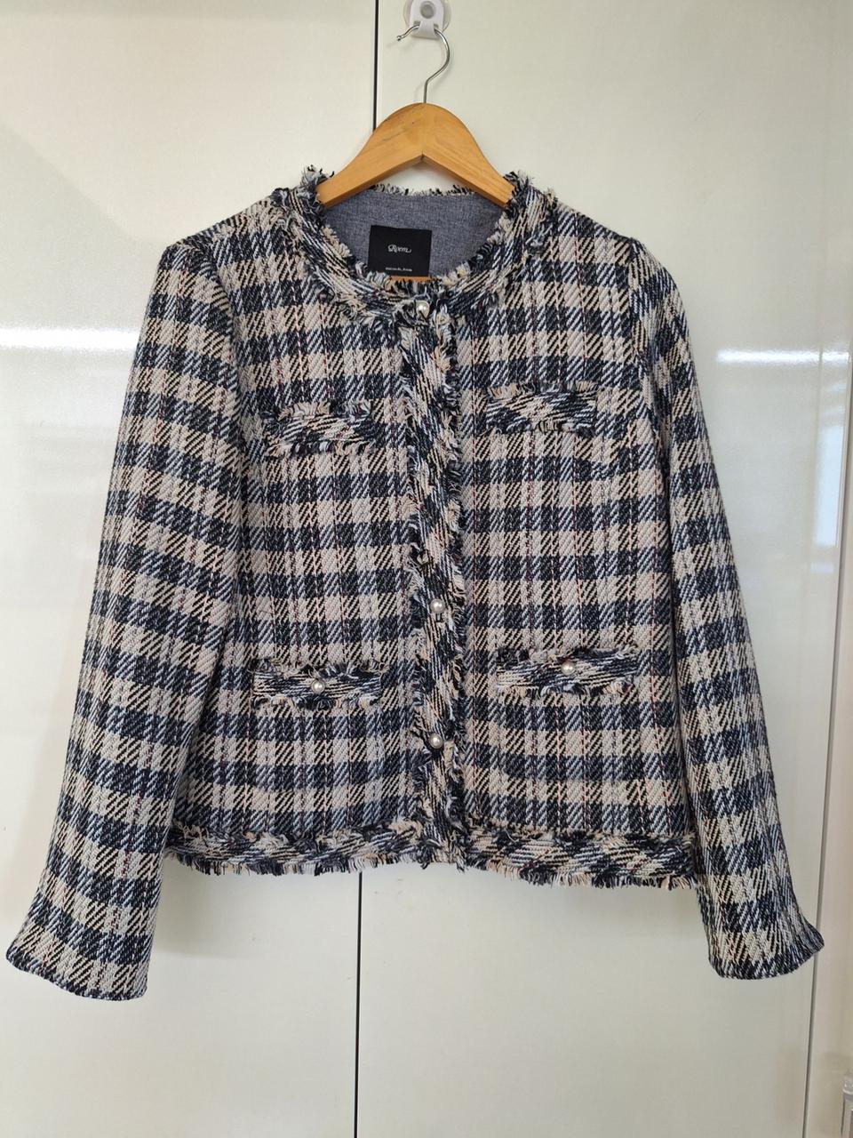 새제품)  로엠 트위드 자켓 m