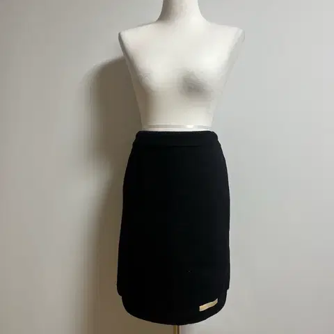 [새상품] 핸드메이드 울 스커트 세일