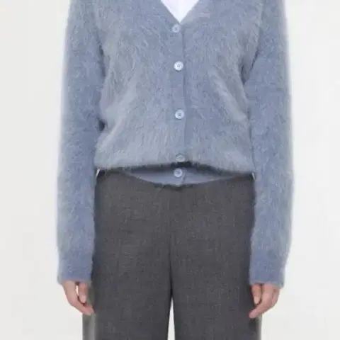 블러썸에이치컴퍼니 블러썸 앙고라 브이넥 스카이 가디건 니트 F