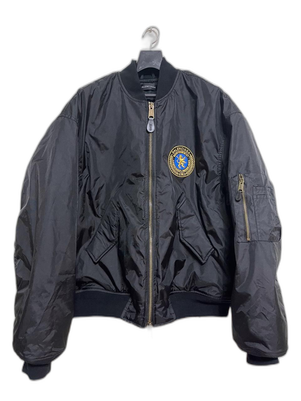 발렌시아가 오버사이즈 사자 로고 봄버 42사이즈