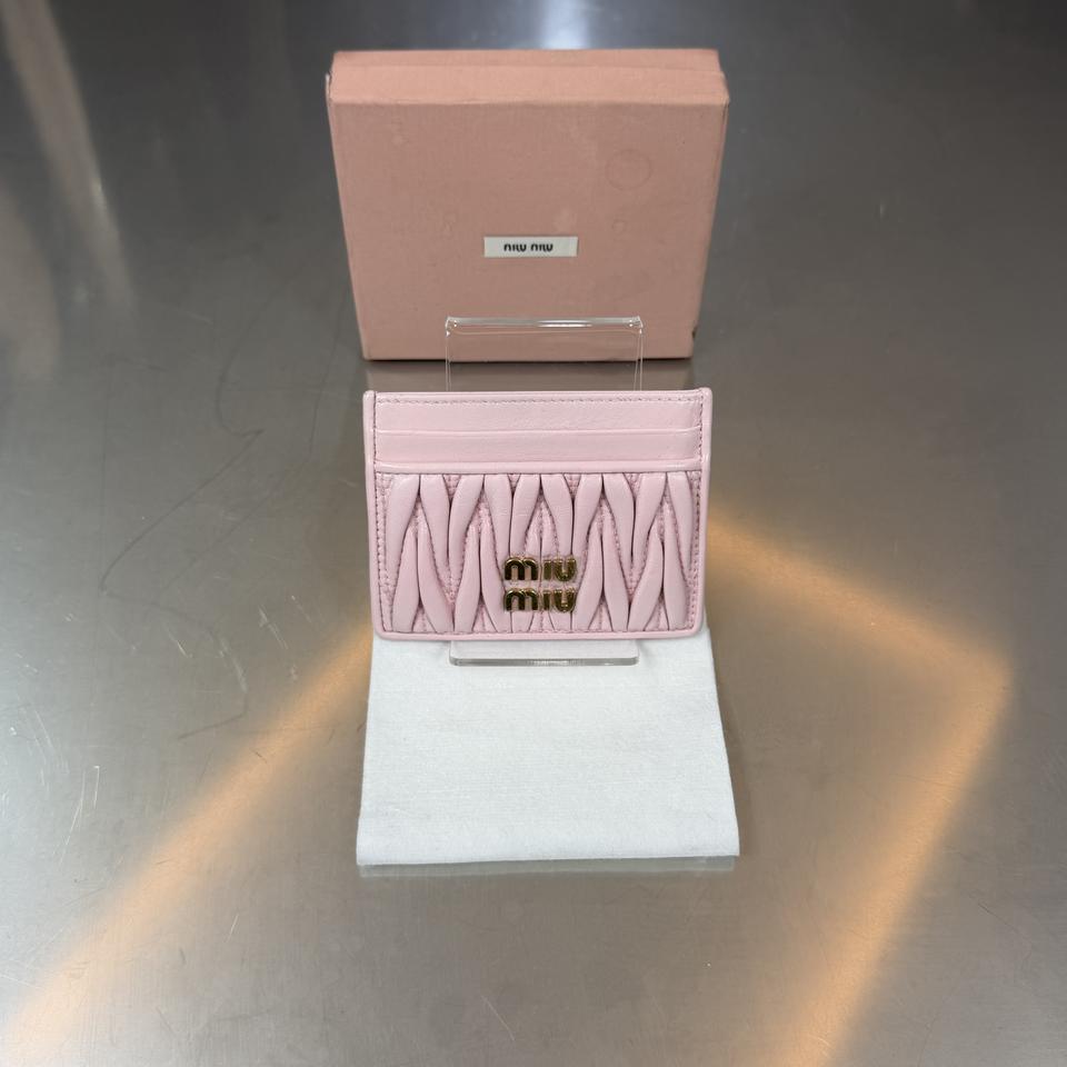 [리오브] 미우미우 마테라쎄 금장 나파 레더 카드지갑