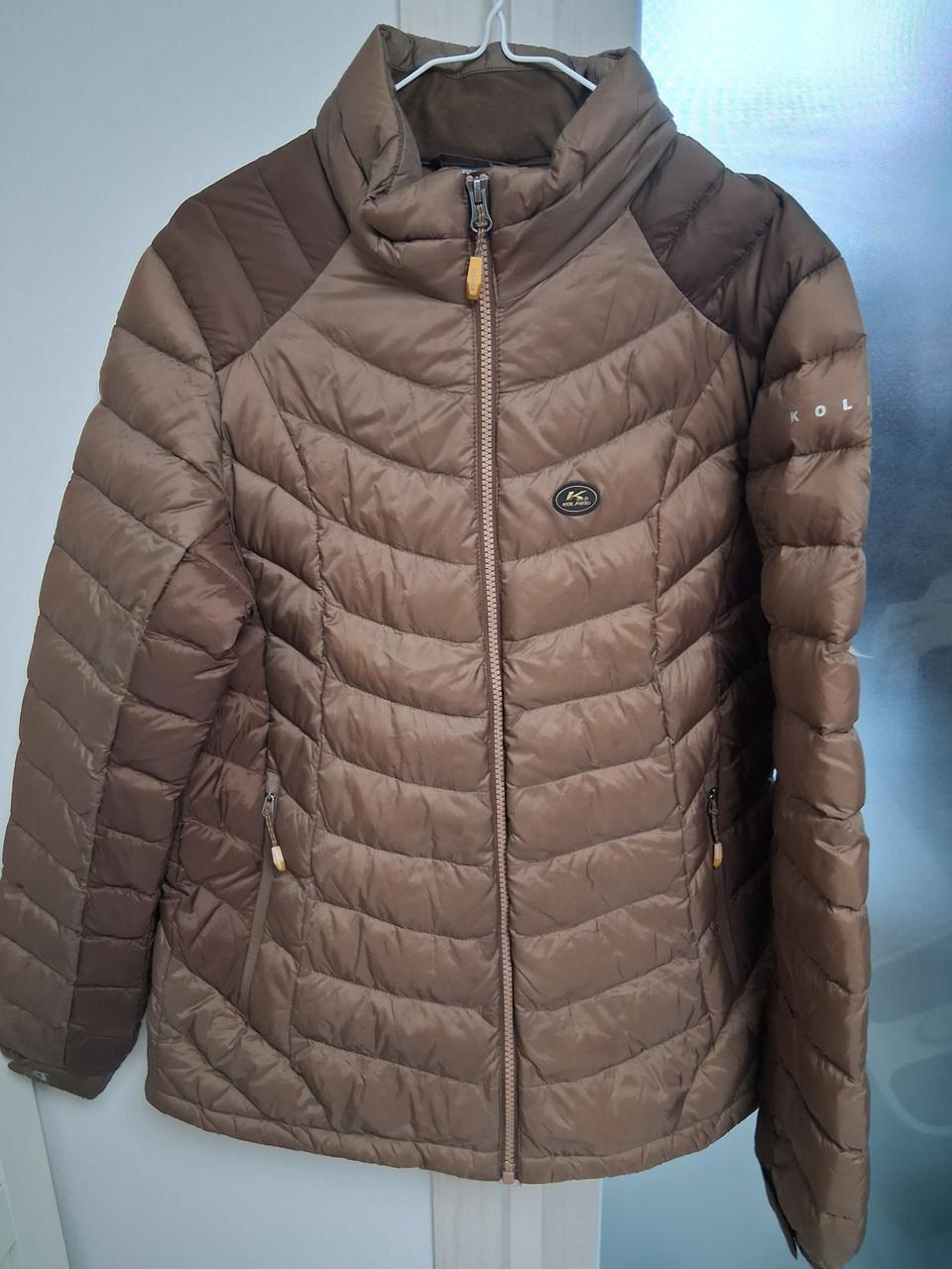 콜핑 다운경량패딩 점퍼 사이즈 100호 총장 67 디자인강추 실착별로