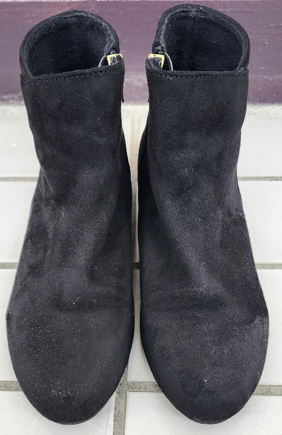 스웨이드 앵클 부츠