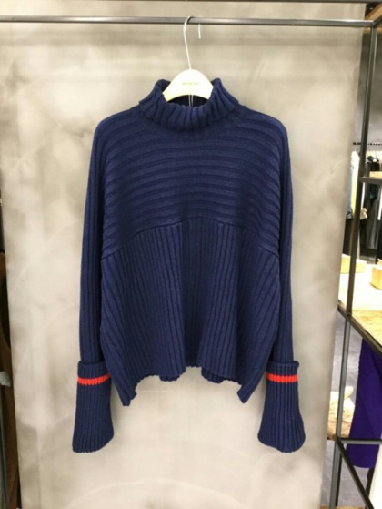 <새옷 반값> 고퀄리티 셀린 니트