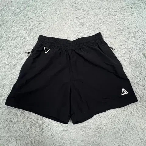 나이키 ACG 오버사이즈 트레일 쇼츠 블랙 S