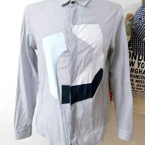 한섬 타임 남성셔츠 100 블루줄무늬 컬러패턴 카라셔츠