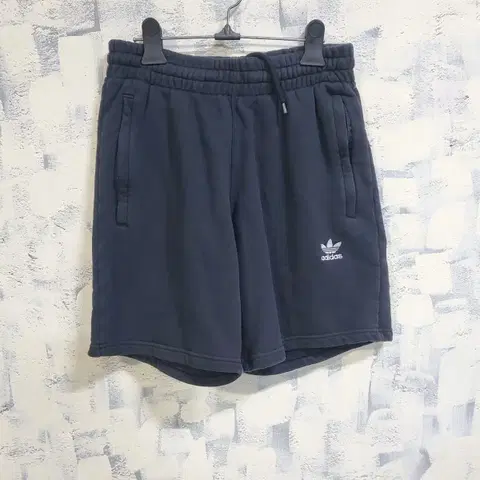 아디다스 파이어버드 반바지 s