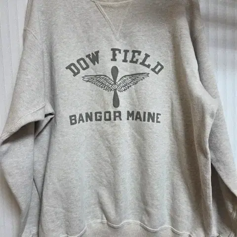 새상품 기모맨투맨 베이지