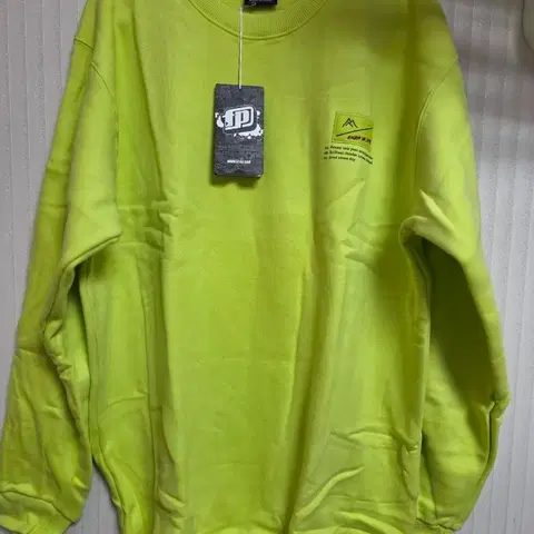 새상품 fmj기모맨투맨 라임