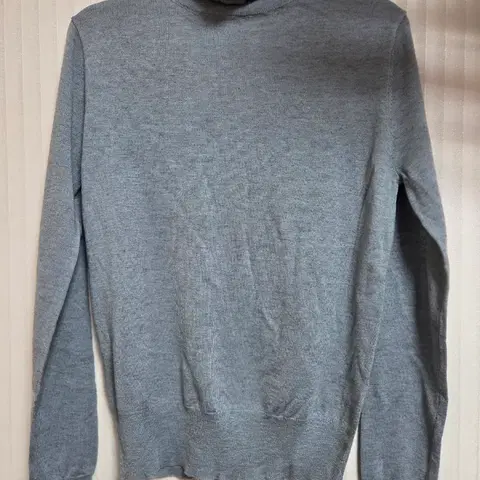 새상품 가벼운 목티 소라