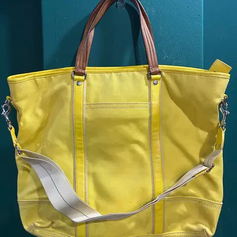 코치 빅 캔버스 토드크로스백 옐로우