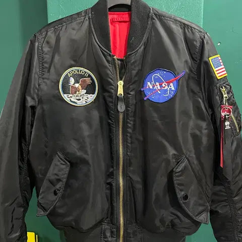 알파인더스트리 NASA MA-1 블랙 봄버 자켓 100사이즈
