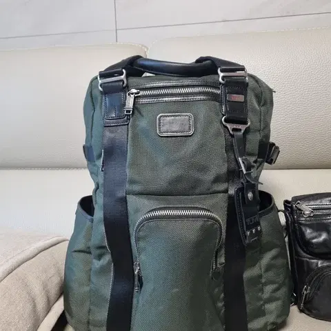 투미 카키 르준 백팩 22380SPH