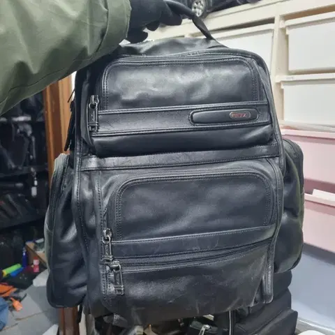 TUMI 투미 가죽 백팩 블랙