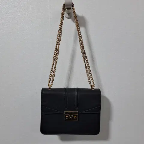 찰스앤키스 여성 크로스백 체인가방 (잡711)