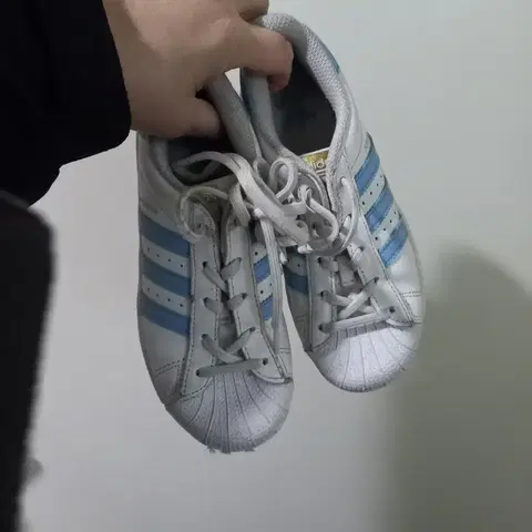 아디다스 슈퍼스타 흰/하늘 운동화 190