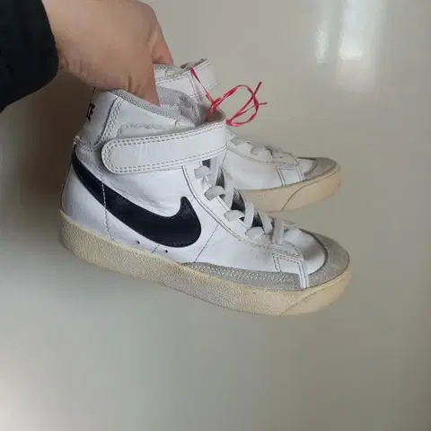 나이키 블레이저 흰검 하이탑 운동화170