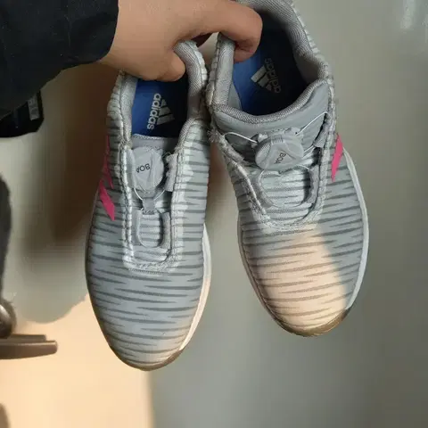 아디다스 BOA아동 운동화 그레이/핑크 210