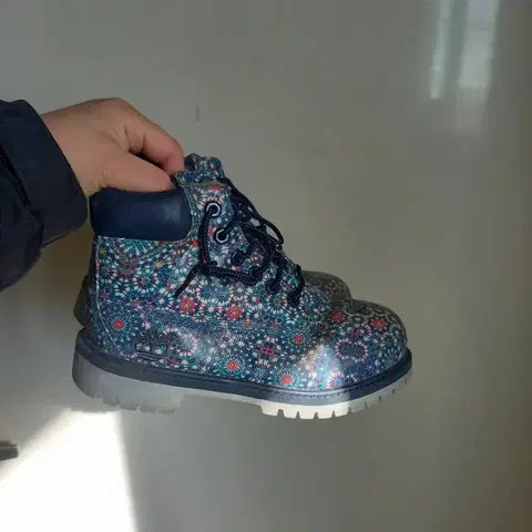 팀버랜드 플라워 패턴 부츠 워커 195