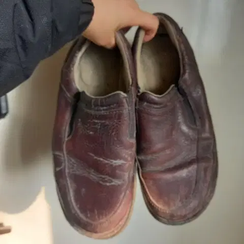 43닥터마틴 가죽 슬립온 남성 구두270-275