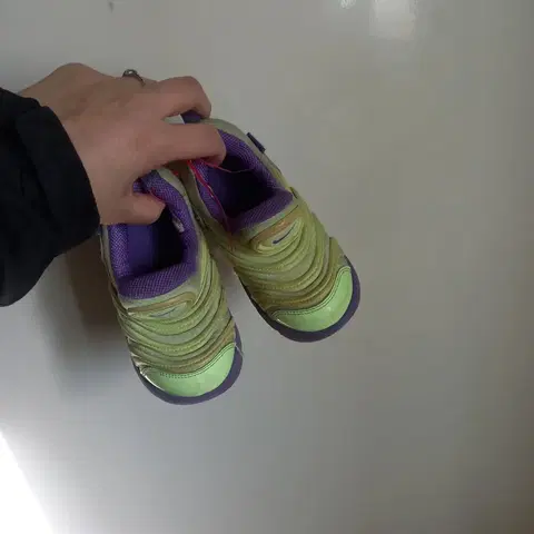 150 나이키 다이나모 프리 운동화