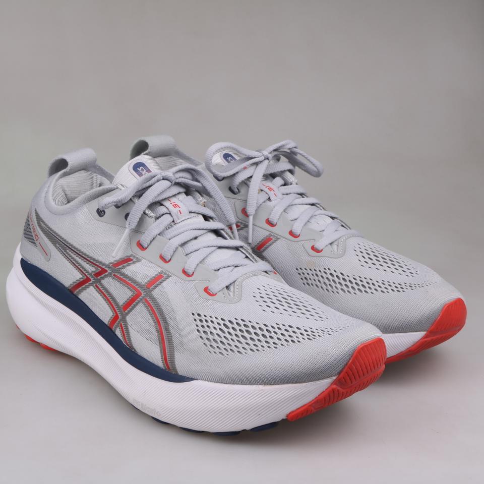 아식스 젤 카야노13 런닝화 판매합니다.(290)251213