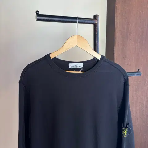 15771 - 스톤아일랜드 블랙 와펜 맨투맨