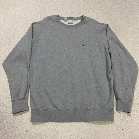 나이키 스우시 맨투맨 회색 xl 105