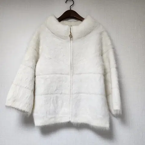 화이트 앙고라 캐시미어 니트 집업 가디건 115