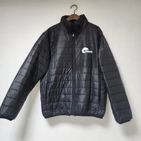 네파 경량 패딩 블랙 M