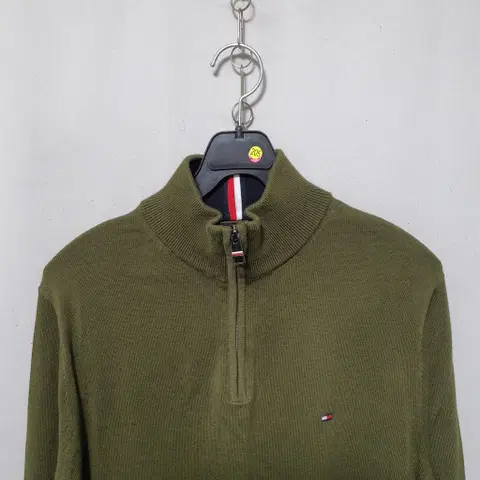 K205 타미힐피거 남성 반집업 니트티셔츠 S