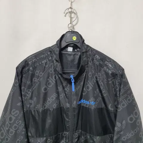 K244 아디다스 남성 리버시블 바람막이 100