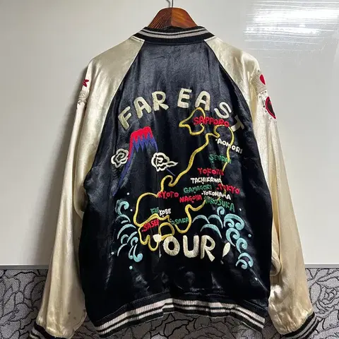 CROPPED HEADS 크롭드헤드 양면 레이온 스카잔