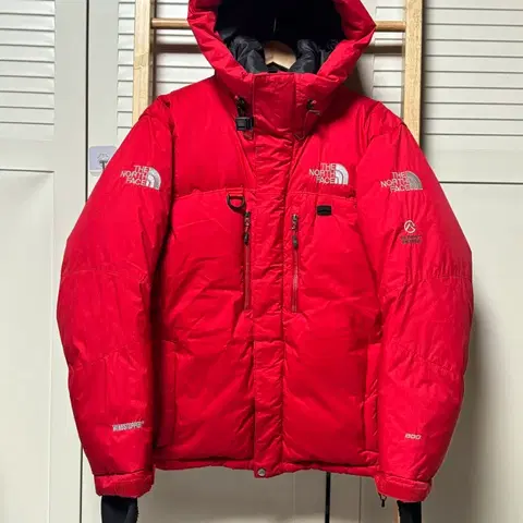 노스페이스 히말라야 레드 눕시 800 필파워 패딩 자켓