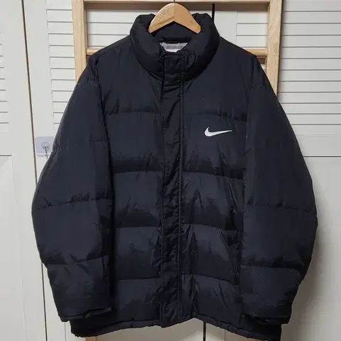 나이키 립스타 블랙 푸퍼 패딩 자켓