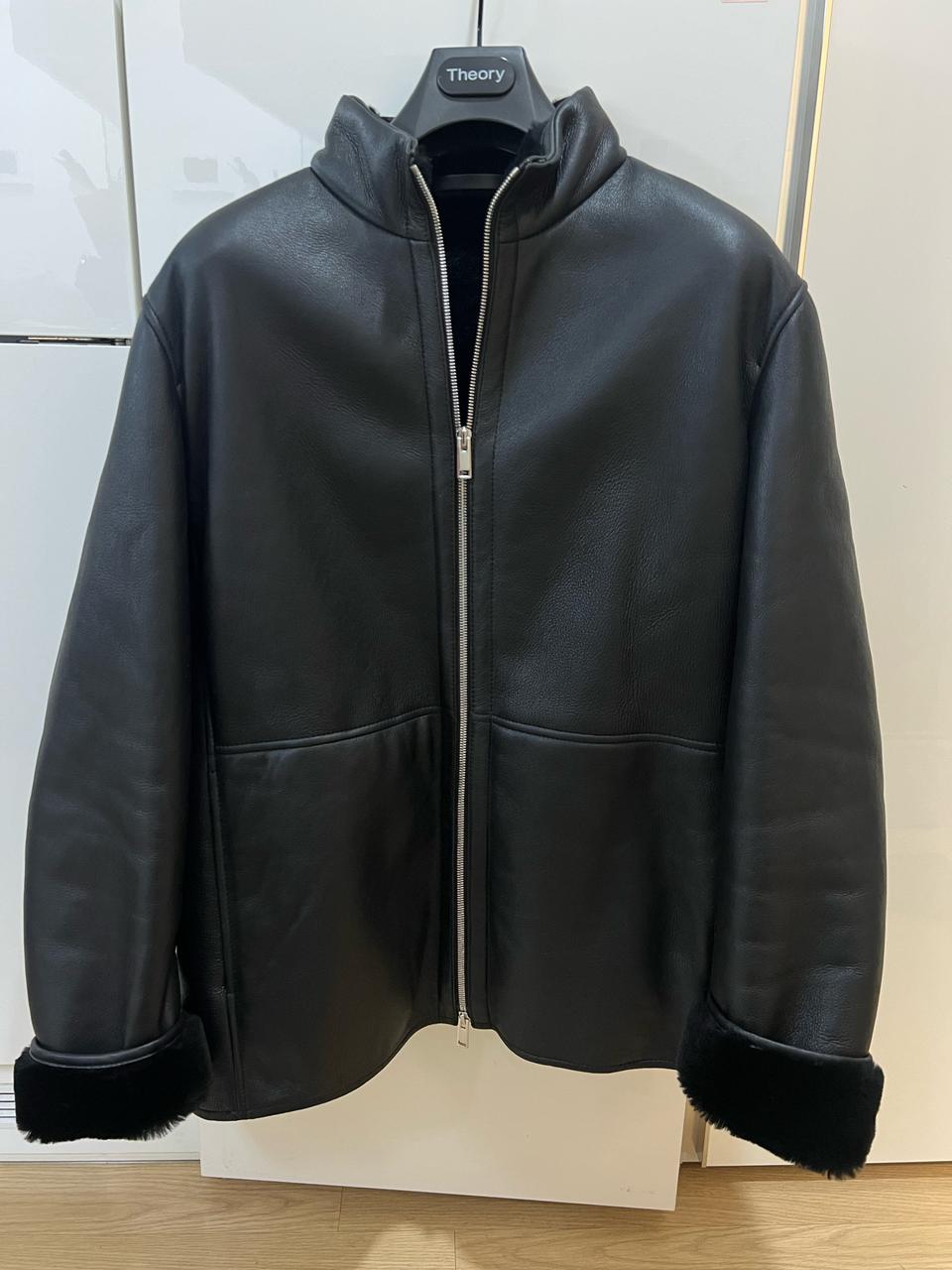 24fw 띠어리 양가죽 무스탕 시어링 xl (새상품급)