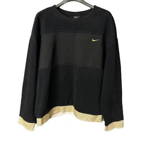 L 나이키 여성 골드스우시 블랙 플리스 맨투맨