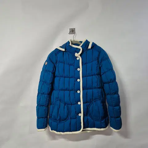 루이까스텔 정품 겨울 골프점퍼/여성95