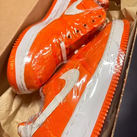 나이키 에어포스1 오렌지 cvs 신품