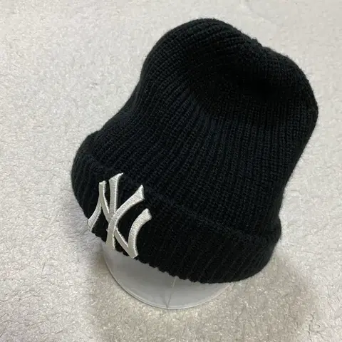 뉴에라 양키스 블랙 비니 모자