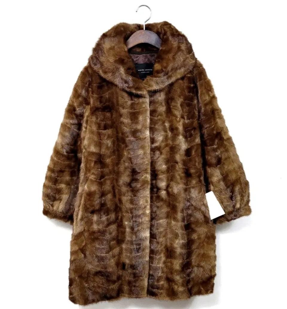 마레몬테 브라운 밍크 코트