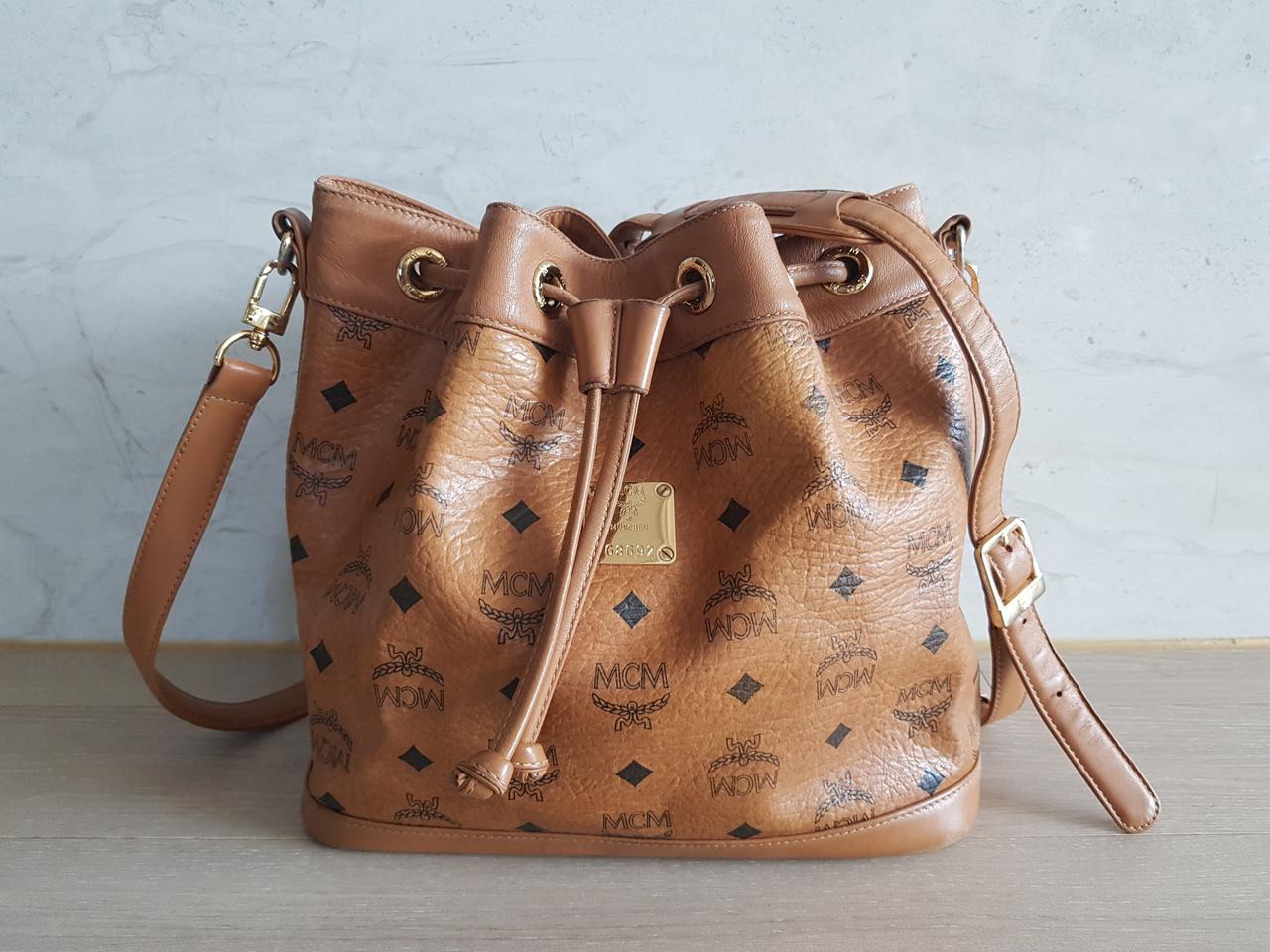 mcm 비세토스 복조리 크로스백(택포)