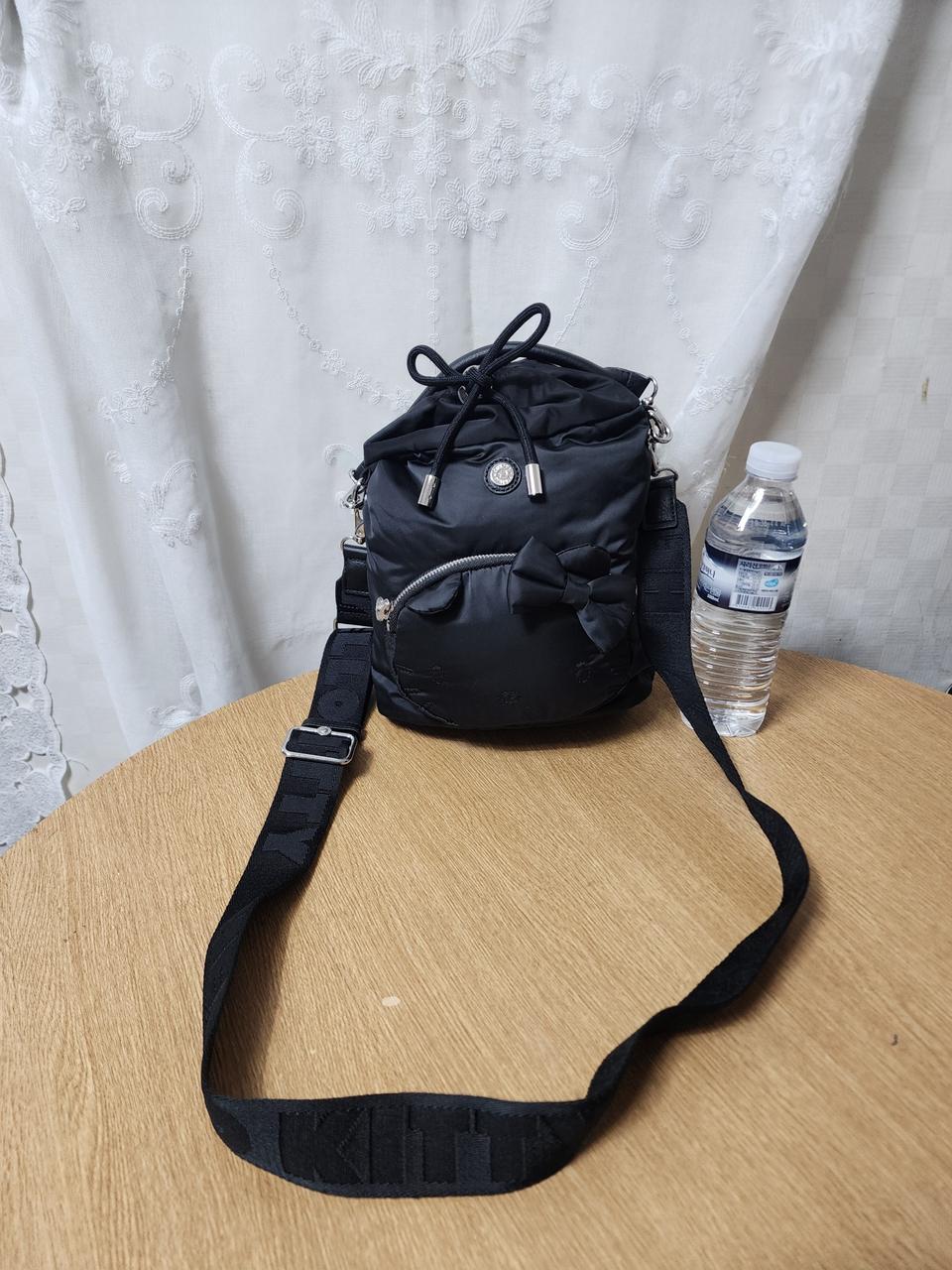 키플링 ×헬로키티 크로스백