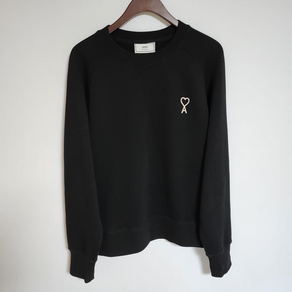 [L] 아미 블랙 체인 하트자수 맨투맨 E20HJ031