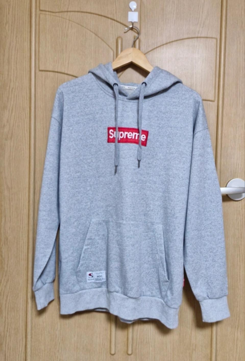 슈프림&포텐셜 뉴욕  후드티