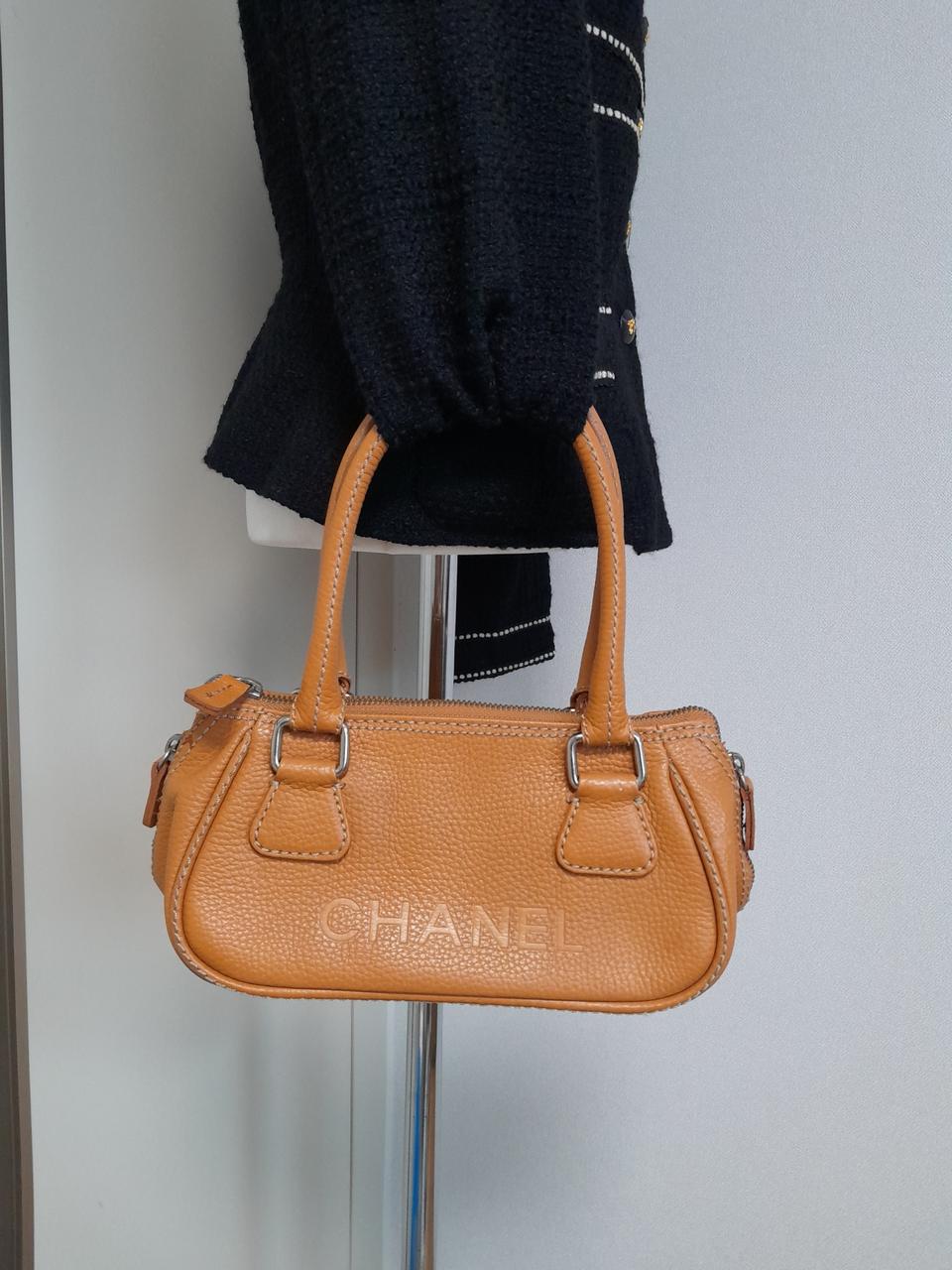 샤넬 가죽 미니 토트백