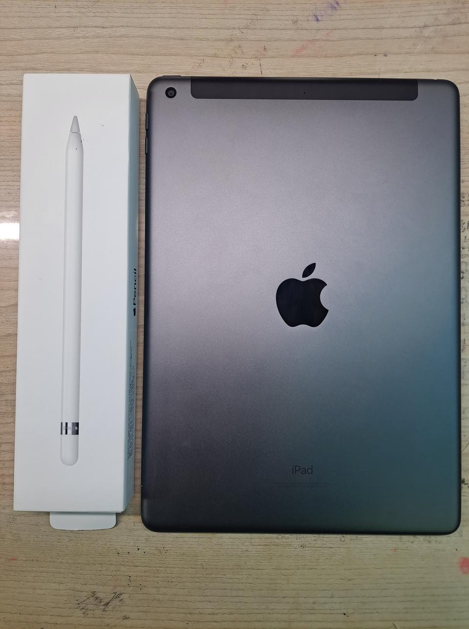 아이패드 8세대 셀룰러 32gb+애플펜슬 1세대 판매