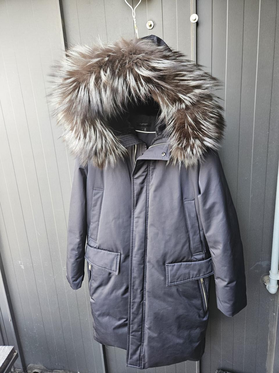 95~100 질스튜어트 뉴욕 남성 프리미엄 블랙 패딩